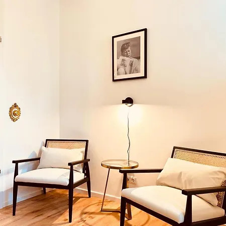 Daire Grosszuegig Und Super Zentral