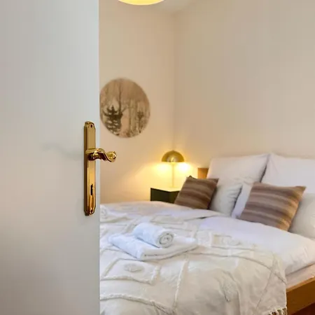 Großzügig Und Super Zentral Ratisbona