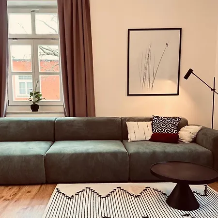 Grosszuegig Und Super Zentral *