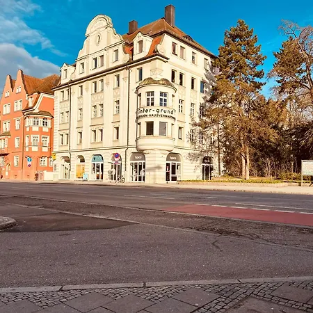 Grosszuegig Und Super Zentral *