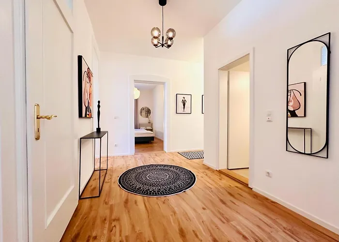 Grosszuegig Und Super Zentral * Regensburg