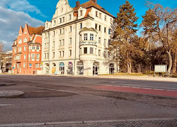 Grosszuegig Und Super Zentral *